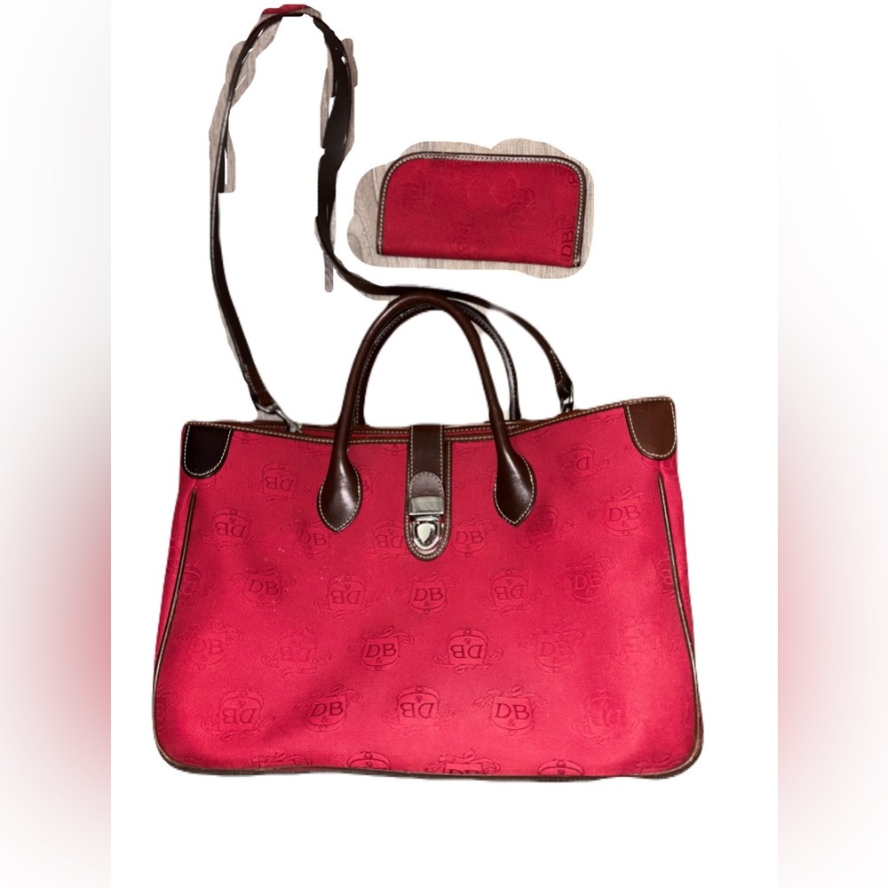 Dooney & Bourke Large tote Signature Monogram red canvas pattern w Eyeglass case
